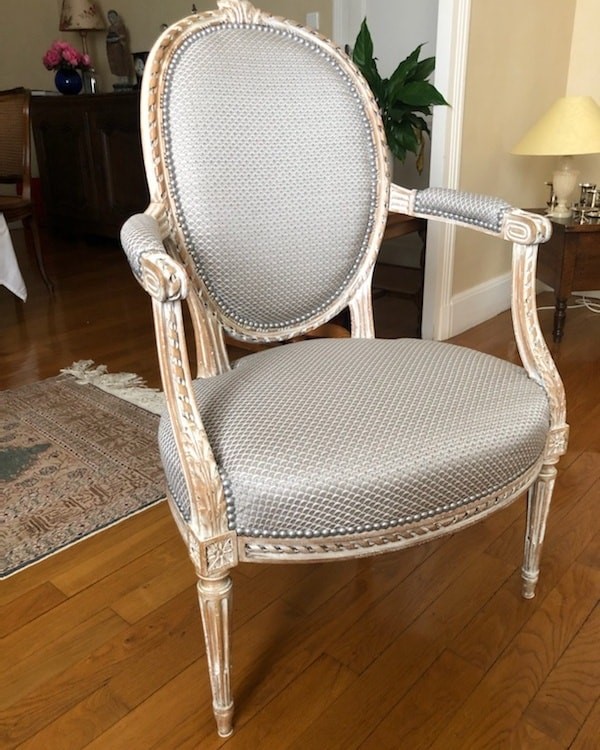 Fauteuil louis XVI