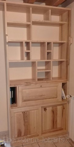 Bibliothèque d'ébéniste